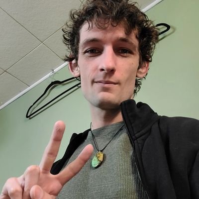 StickyPineGuy's profile picture. I play and studied video games, I'm passionate about science, space and technology. A nature, animal loving veg head and hobbyist at heart.