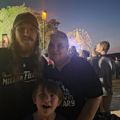 Michell17734929's profile picture. Military Spouse for 23 years, Mother of 2 wonderful Sons (Stephen & Kamryn) and GG to a wonderful Grandson (Michael)