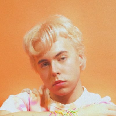 📍London, UK 🎶Pop Rap Artist / Songwriter🌼'JEALOUS IN ADVANCE' OUT NOW!🫧🩷