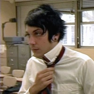 franksunflowrs's profile picture. mcr & tøp & teatro musical & outras coisinhas aleatórias que sou obcecada :)

she/her. 22y.