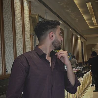 Manaan_x3's profile picture. Things end to begin again