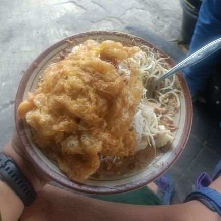 LutfiAKpetal's profile picture. Part time researcher, full time gamer.