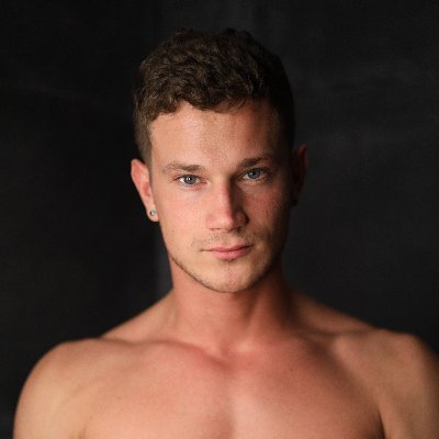 Fitness model 🏋🏽♂️
Content creator 😎
Find me here: https://t.co/Vxt1zdzEpx