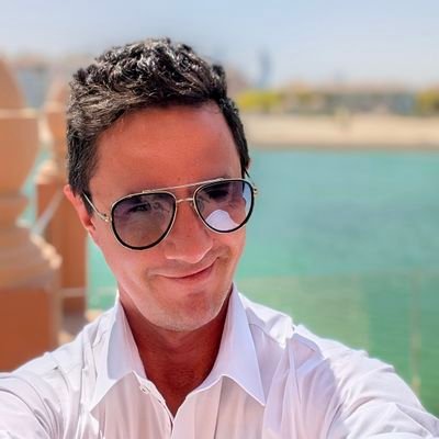 André Profile
