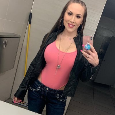 Do the right thing, even when no one’s watching that’s integrity. I’m a fun loving girl 🇺🇸