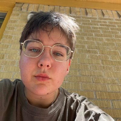 protodyke's profile picture. 🏳️‍🌈 ☭ 23 y/o; sawed-off transmarxuline