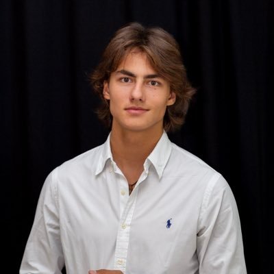 Mati_Piatkowski's profile picture. 19/yo founder, Y-Combinator RevisionDojo