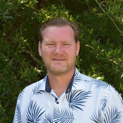 Russell_D_M's profile picture. Thoughts of a wise man, writer of thoughts. find my book on Amazon, Barnes and Noble and Books a Million https://t.co/qsDY4X8w3s