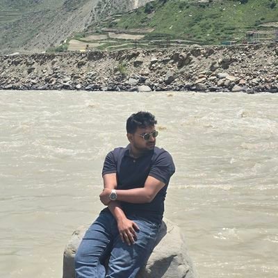 unwrapFaizal's profile picture. senior RUST dev. 
staying alive for gta6