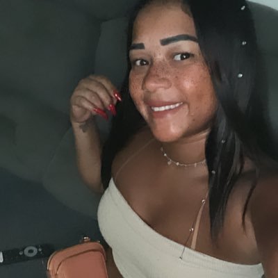 Thielepequena's profile picture. - Feita dê cicatrizes e Recomeços ✨❤️🦋