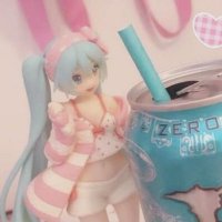 nina 𓆩ꨄ︎𓆪 (@slicedslim) 's Twitter Profile