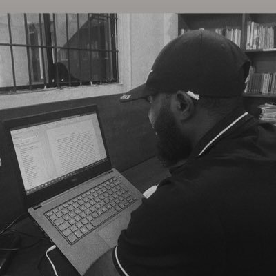 rhexxie_'s profile picture. Certified AWS cloud practitioner || solutions Architect in view || Imole💡, forever BLUE 💙 @chelseafc …..cloud student @ALX_africa