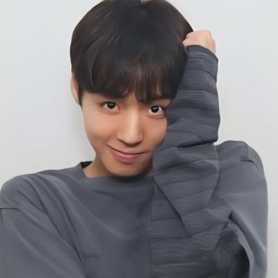 ❤️💜💙
Fazendo Letras somente para escrever fanfics de qualidade no ao3