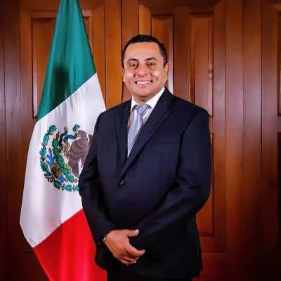 Contador Público y Maestrante en Educación. Orgulloso Duranguense.