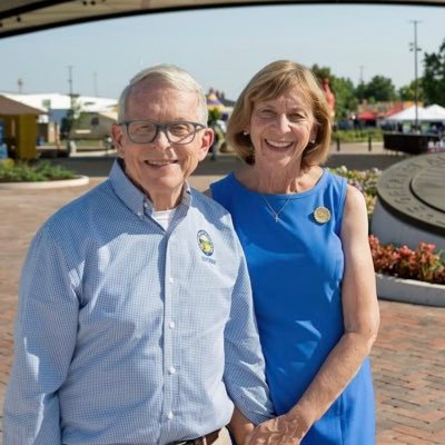 Wife to @MikeDeWine | Mother of 8 | Grandmother of 28 | Great-Grandmother of 1 | First Lady of Ohio