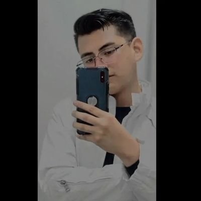 DiegoRA_3126's profile picture. Viviendo un día a la vez. 🍃