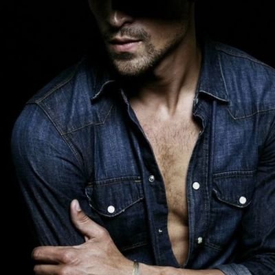 Que sería del amor si no existiera tu mirada atravesando mis pensamientos, desnudando mis letras, abrazándome el alma.