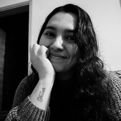 silfreitas25's profile picture. Simplesmente apaixonada por literatura, cinema, uma boa conversa e, paradoxalmente, silêncio.