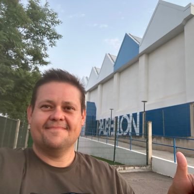 La motivación es la energía renovable del alma. Financiero, Prof Asociado UMU y Speaker de baloncesto.