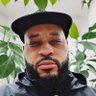 theoysterpapi's profile picture. vibes high, worries low.