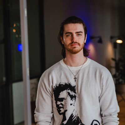 DenisFaerman's profile picture. Websites for service businesses ready to grow. @framer expert