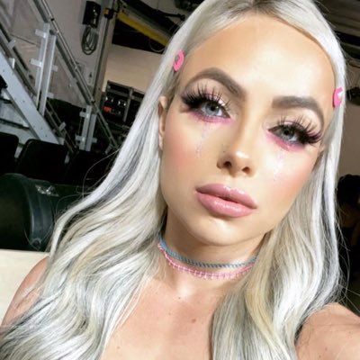 follow up this is my private account I use to chat my fans and lovers