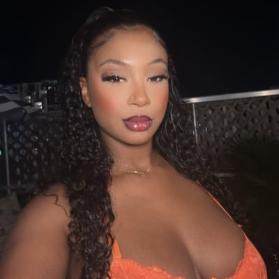 KarlethyXo's profile picture. https://t.co/2qPuc81fSf