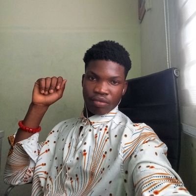 OProsper30895's profile picture. 