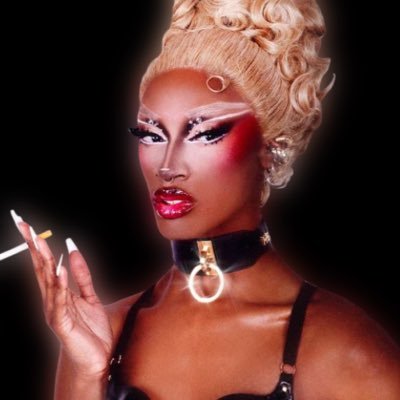 mxnimeloxdy's profile picture. 𓆩♡𓆪