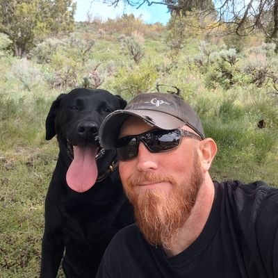 Cp414100's profile picture. Country Strong, Only here to laugh, look and love dogs 😆 Single, Straight, Strong 3× Trump voter 🇺🇲