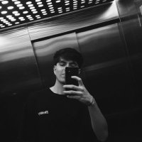 Julian (@julianweiber7) 's Twitter Profile