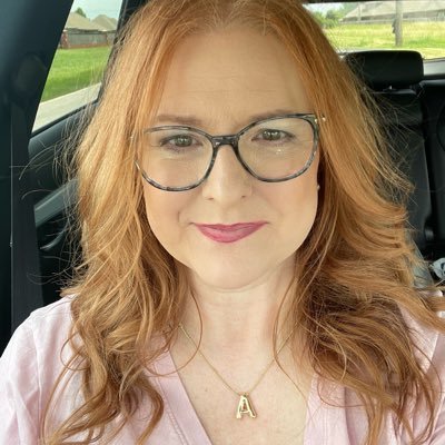 Tampa bay lightning fan, lover of history & enjoy reading. America First 🇺🇸, Married 30 years, Pro-Life 1A&2A. Anti Marxism, Anti Communism.