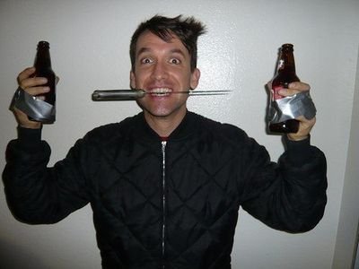 bombascaseiras's profile picture. calcium waste, litter and falling like icicles