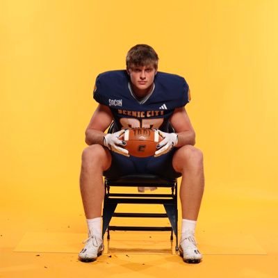 2025 | 6’4 | 220 lbs | Arab High School | TE | Vert: 37in | 40yd: 4.49 | @GoMocsFb