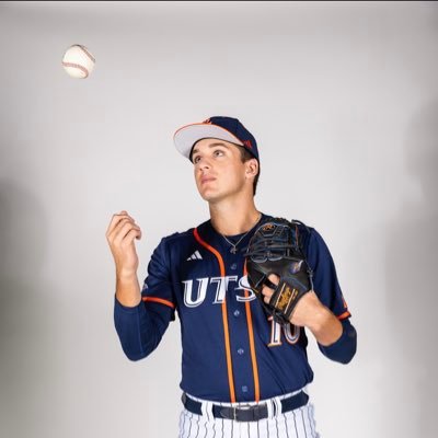 6’5/220lbs | Houston Tx | Seven Lakes HS C/O 25 | 4.0 GPA | RHP CF LF RF 1B | @twelvebaseball | natejohnson1020@gmail.com | Phil 4:13 | @UTSABSB