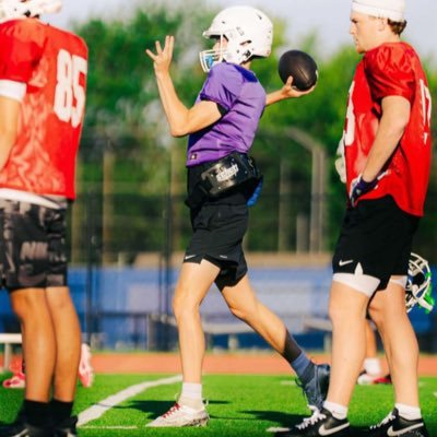 E3Easton's profile picture. 6’1 155 | 2028 QB | # 4 QB class 28’ KS | 3.8 GPA | Maize Kansas | Maize Highschool