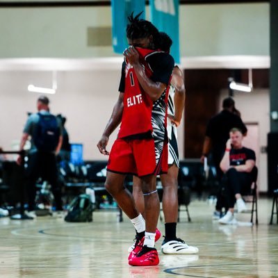 DME Academy | AAU: MBJ Elite | c/o 2026 | 6’0 | point guard | Instagram @nate.2shifty |