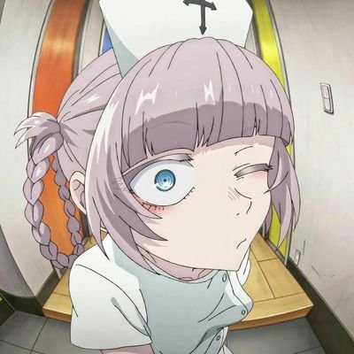 solarions11's profile picture. Ex- Enginner. Software Engineer ✨TayTay