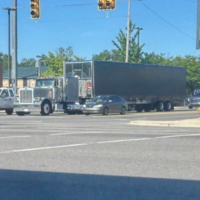 All Things Trucking Related here to come change the game for the better for the industry and all the amazing drivers follow along for the Journey ❤️🔥❤️🔥