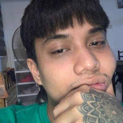 13rndn37's profile picture. t h a l l