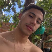 lipe (@httadrian_) 's Twitter Profile