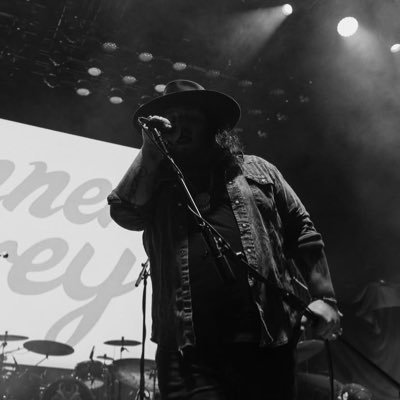 TannerUsreyy's profile picture. New album "These Days" out now! listen here: https://t.co/LfwHTBslQB TannerUsrey