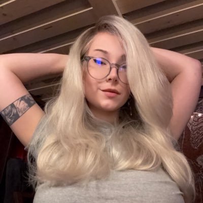 HMU for in and out calls - FaceTime session, meet up, payment ready Dm💦🍆💵🥰
HMU only if tryna purchase my Dropbox content
!! FaceTime
Dm if you interested !