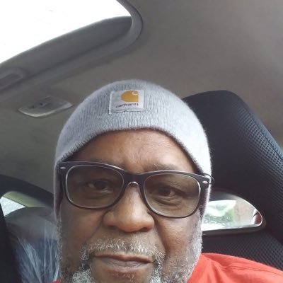 Well I'm looking for a honest and loyal youth to become my sugar baby willing to give you allowance of $1000 twice in week to help yourself financially