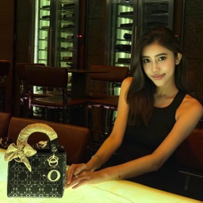 babyzhuzhu1's profile picture. 大老公英伟达二老公以太坊 币安实盘