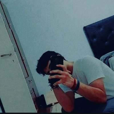Sagittarius ♐
🏳️🌈
to define oneself is to limit oneself
🧑⚕️
One off