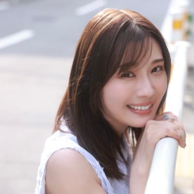 東京都出身/女優/活動3年目/162センチ/元CA/『踊る!さんま御殿!』埼玉vs千葉vs三多摩/テレ朝『あざとくて何が悪いの?』正論女子編ドラマ/めちゃコミ漫画実写化ドラマ『妻のはらわた』大橋彩奈役/BUMPドラマ『キャンプ不倫』真壁ミナ役/インスタをメインに使っています👇