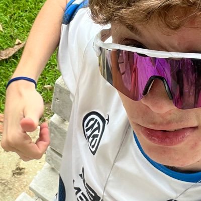 completamente apaixonado pelo clube de regatas do @flamengo