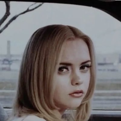 Mon_amooor's profile picture. 