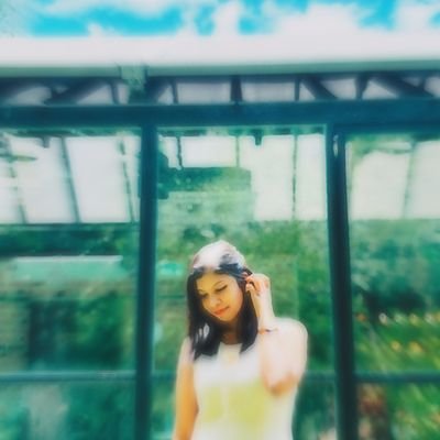 KanimoliNathan's profile picture. Be optimistic and ignore negativity